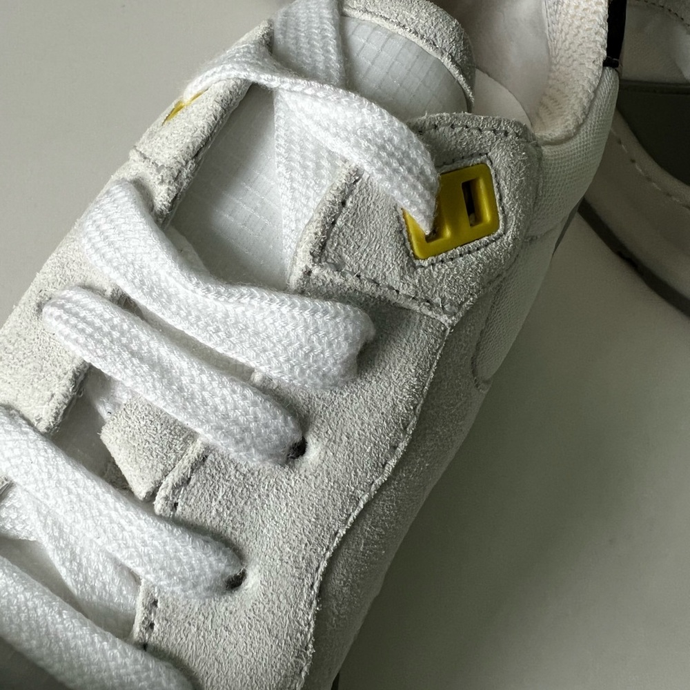 Burberry Suede, Vintage Check and Leather Man’s Sneakers - Picture 10 of 16